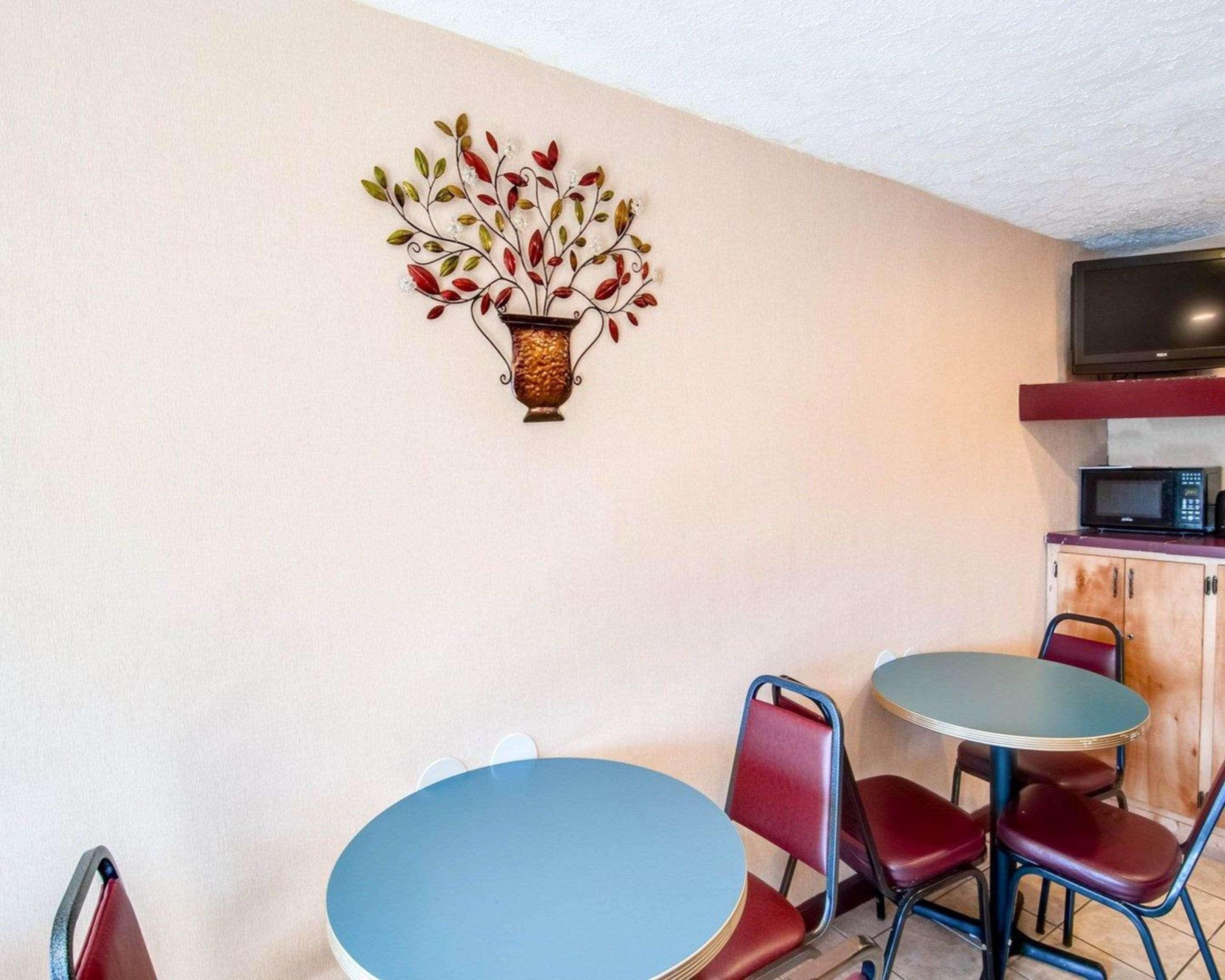 Rodeway Inn Galax Highway 58 Екстериор снимка